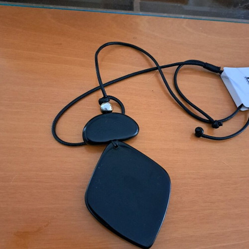 Handmade ethnic necklace new, black and green
