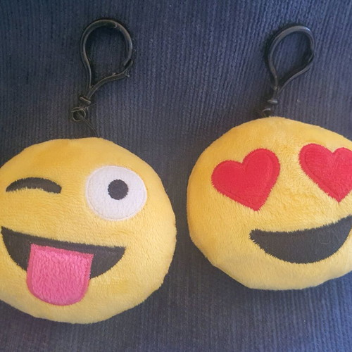 Emoji key wallets like new, set of 2, yellow