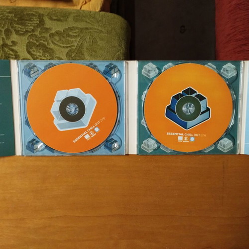 Essential Chill Out 2 CD used with surface scratches