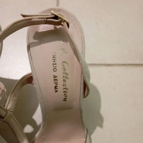 Sandals used, size 38