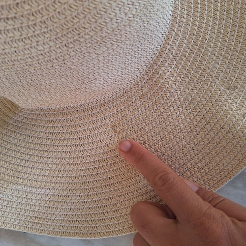 Beige women's hat used, size 57-58 large