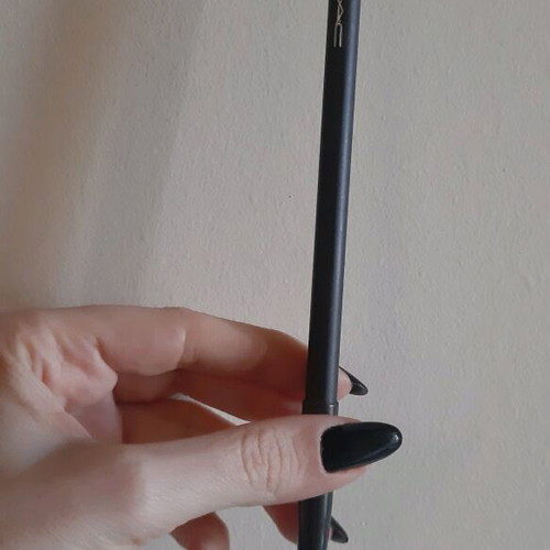Mac lip pencil in spice shade like new