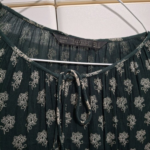 Midi dress Zara cypress with white print, long sleeve, like new