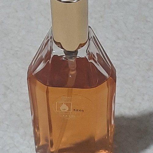 Champs Elysees Eau de Parfum 50 ml new, authentic Guerlain fragrance