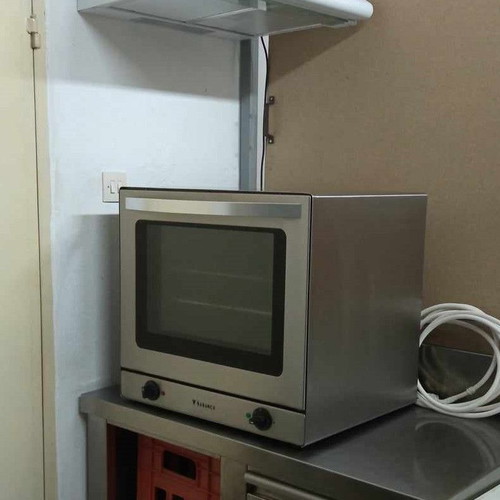 Oven 550 like new