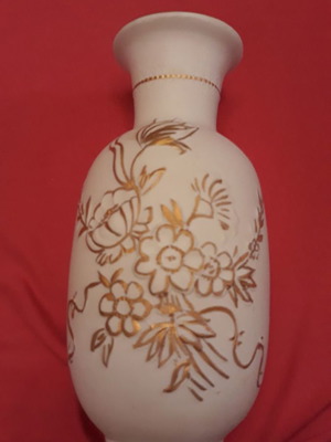 Limoges porcelain vase used, white matte with embossed gold flowers