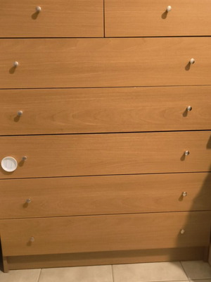 Συρταριέρα σαν καινούργια