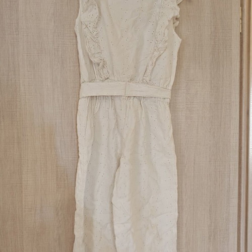 Orchestra girls' white jumpsuit used, ages 7-8