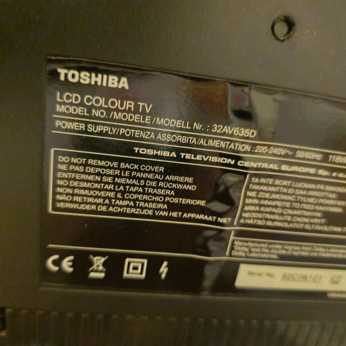 Toshiba 32 TV with remote control