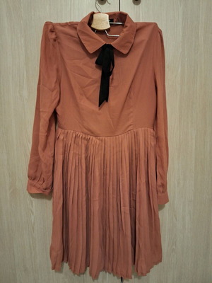 Asos dress with built-in bow like new, pink, size M