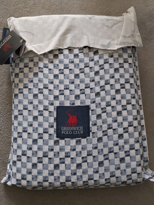 Children's Bed Sheet Set new, with box