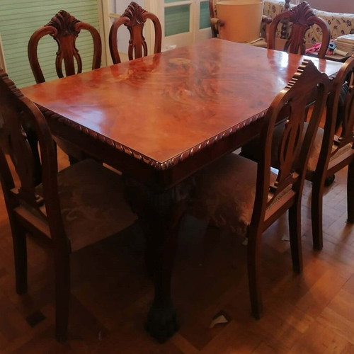 Dining table with 6 chairs used, classic lion paw, solid walnut