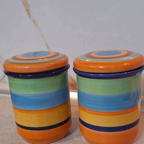 Ceramic storage jars like new, set of 2, kitchen decor