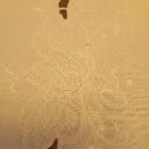 Vintage handmade cutwork table linen set of 6 pieces white used