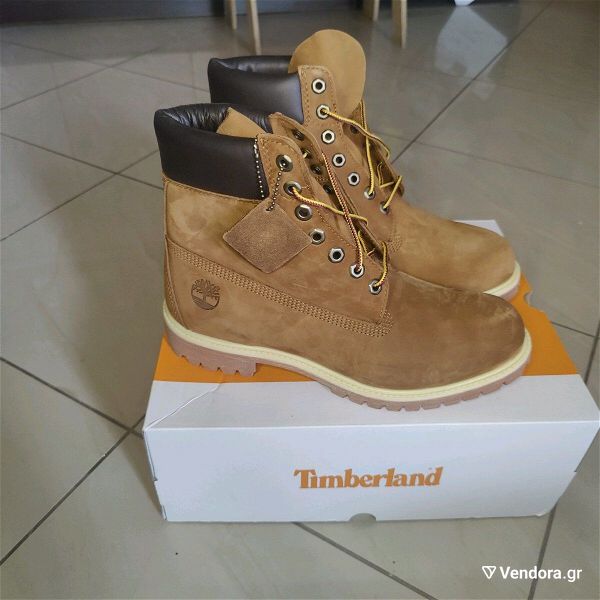  Timberland 6-inch premium boots in rust nubuck