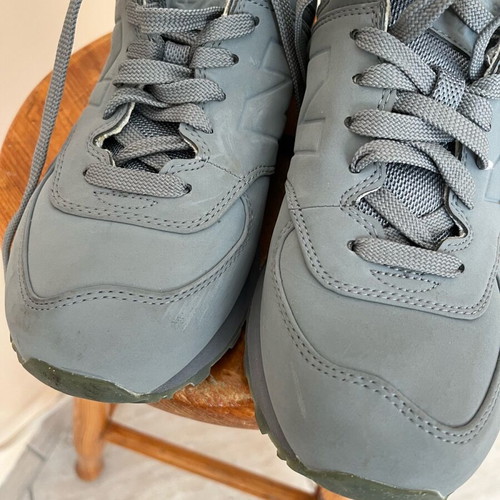 New Balance women's sneakers like new, size 39, gray