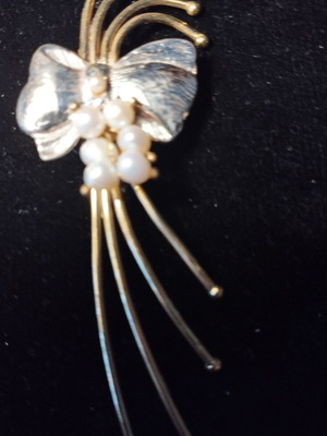 Pin used, white and gray