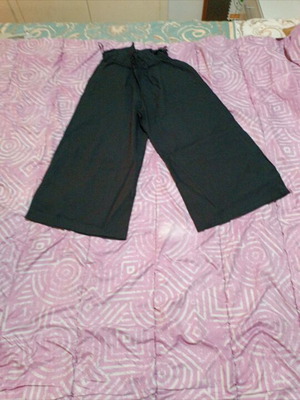 Wide pants with elastic waistband like new, size M, black