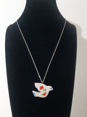 Bird necklace handmade new, multicolored with silver chain