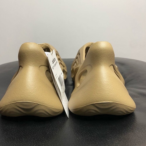adidas gazelle silver green womens Adidas Yeezy Foam RNR 'Clay Taupe' (2024) – PUSHAS