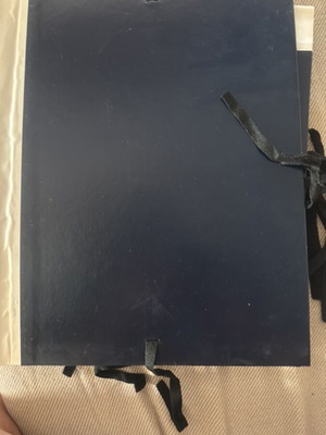 Folder with cords and plastic spine, pack of 12, 27x37 cm new