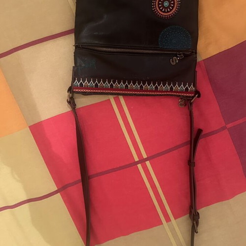 Desigual shoulder bag medium size used, colorful