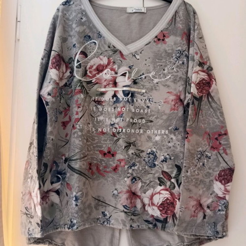 Cotton blouse used in shades of gray with flowers, size XL