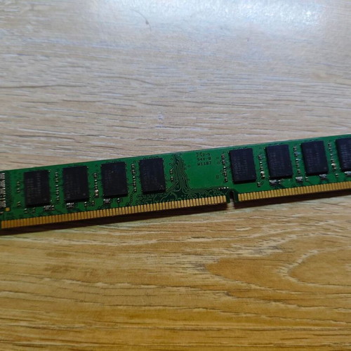 Kingston DDR3 RAM 2GB 1333MHz like new
