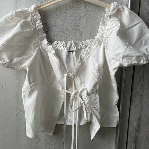 Eltaa crop top like new, white, size S