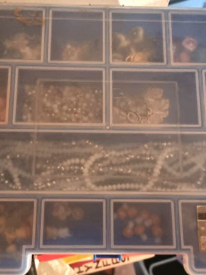 Bead Organizer Box like new with jewelry making supplies