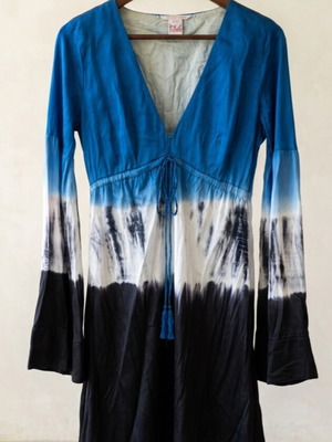 Bohemian Chic μίνι μεταξωτό φόρεμα tie dye καινούργιο, Nolita, άσπρο και μπλε