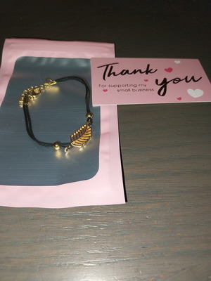 Bracelet new, gold color