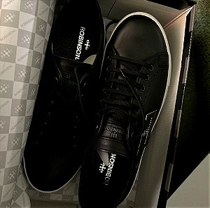 Πωλούνται ανδρικά παπούτσια Ρόμπινσον Δερμάτινα μαύρα νούμερο 44 καινούργια