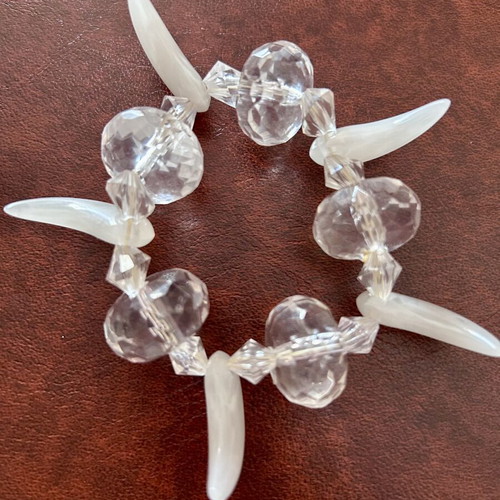 Bracelets used, pack of 4, white and pink
