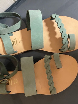 Sandals new size 37 green
