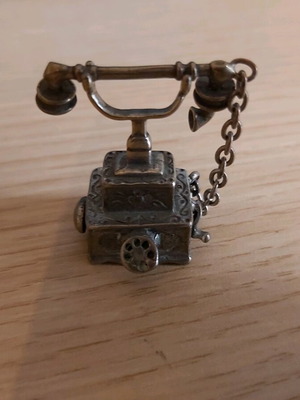 Decorative miniature telephone like new