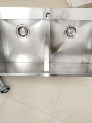 Frankie inset stainless steel sink like new with two large basins