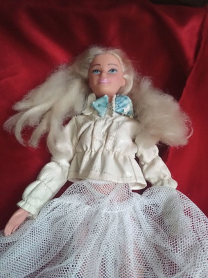 Ρετρό Barbie μεταχειρισμένη