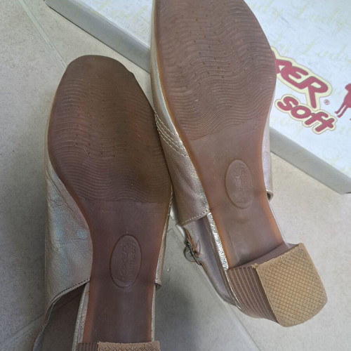 Boxer Soft leather sandals used, size 37, champagne color