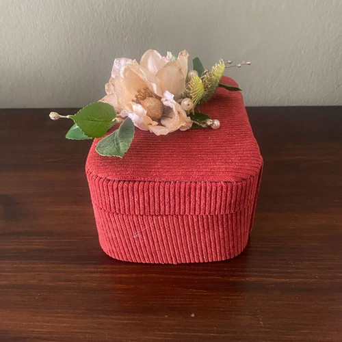 Jewellery box like new