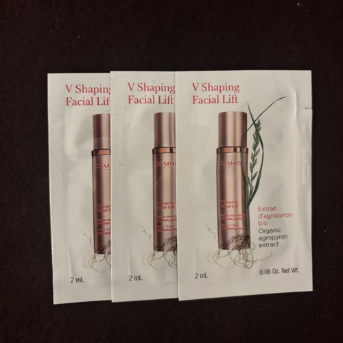Clarins V Shaping Facial Lift new, set of 3 x 2ml