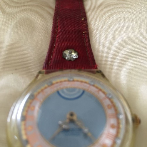 Swatch GZ127 Louis XIV Sun King Versailles women's watch used, collectible