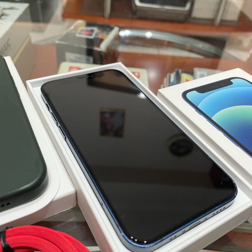 iPhone 12 mini 64 GB blue like new with accessories