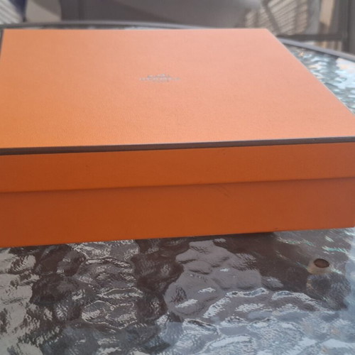 Hermes κουτί 19,5x19,5x5 εκ.