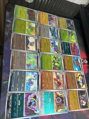 Pokémon Poké Ball Holo Cards like new, pack of 18