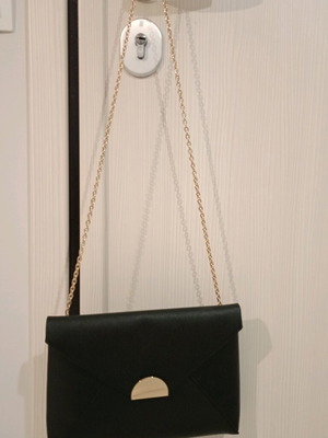 Black bag with gold chain like new
