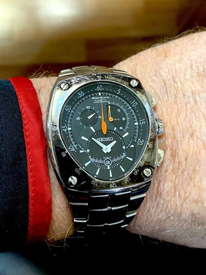 Seiko Sportura Chronograph Kinetic μεταχειρισμένο ανδρικό 40mm μαύρο ασημί