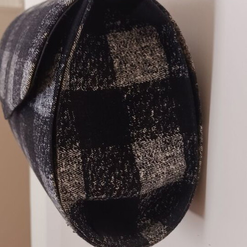 Compania Fantastica crossbody bag like new, black and white
