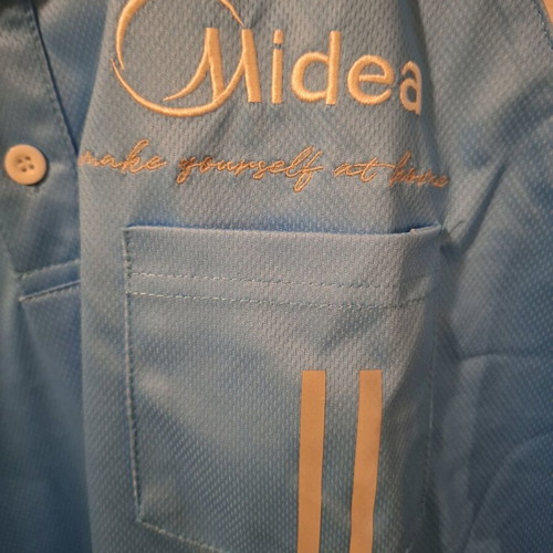 Midea Manchester City T-shirt like new, size 2 XL