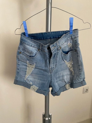 Light Wash Distressed Denim Shorts Size S Like New